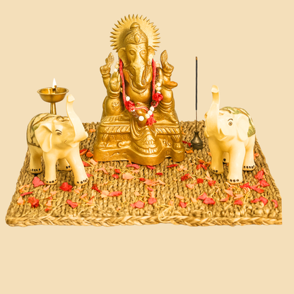 KUSHA AASAN for Murti, HavanKund, Idols, Temple Murti